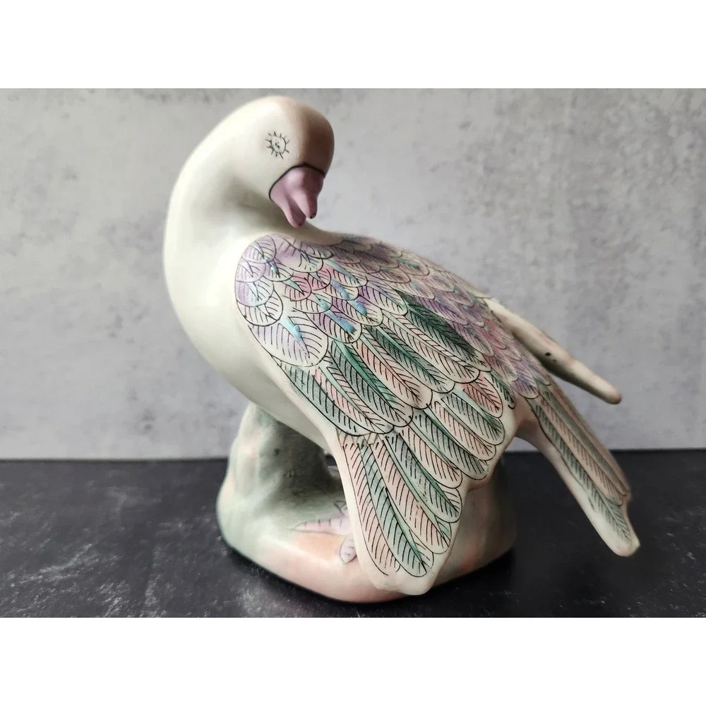 Pair 1950s Vintage Porcelain Dove Pigeon Bird Pastel 6